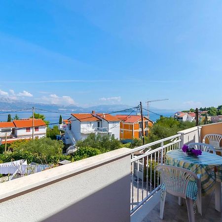 Apartments Milka Слатине Екстериор снимка