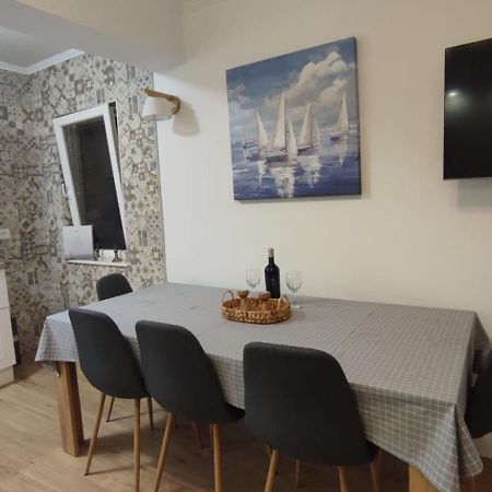 Apartments Milka Слатине Екстериор снимка
