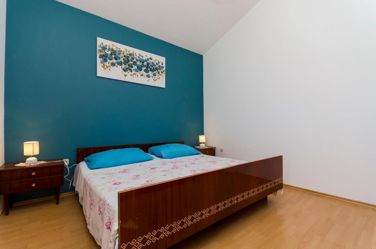 Apartments Milka Слатине Екстериор снимка
