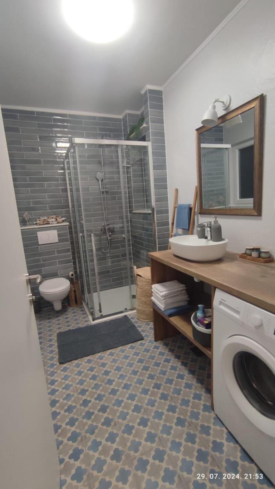 Apartments Milka Слатине Екстериор снимка